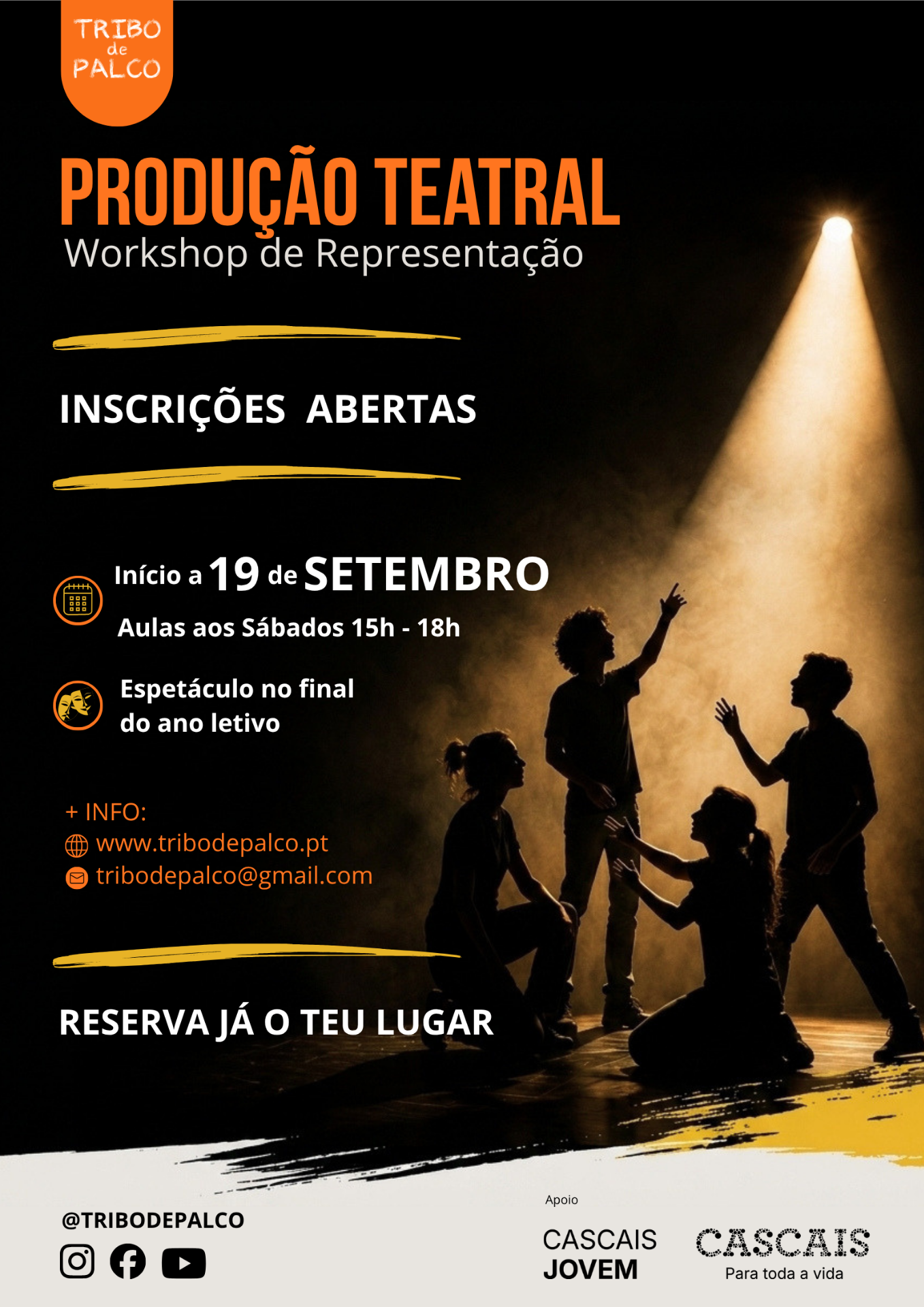 Cartaz de workshop de teatro com silhuetas a dançar sob holofote, inscrições abertas e informações de contacto.