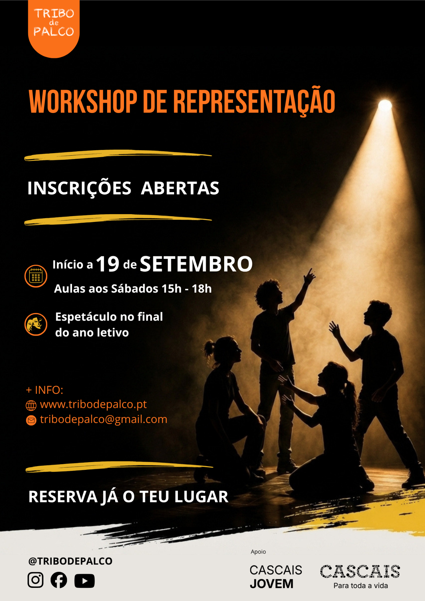 Cartaz de workshop de teatro com silhuetas a dançar sob holofote, inscrições abertas e informações de contacto.